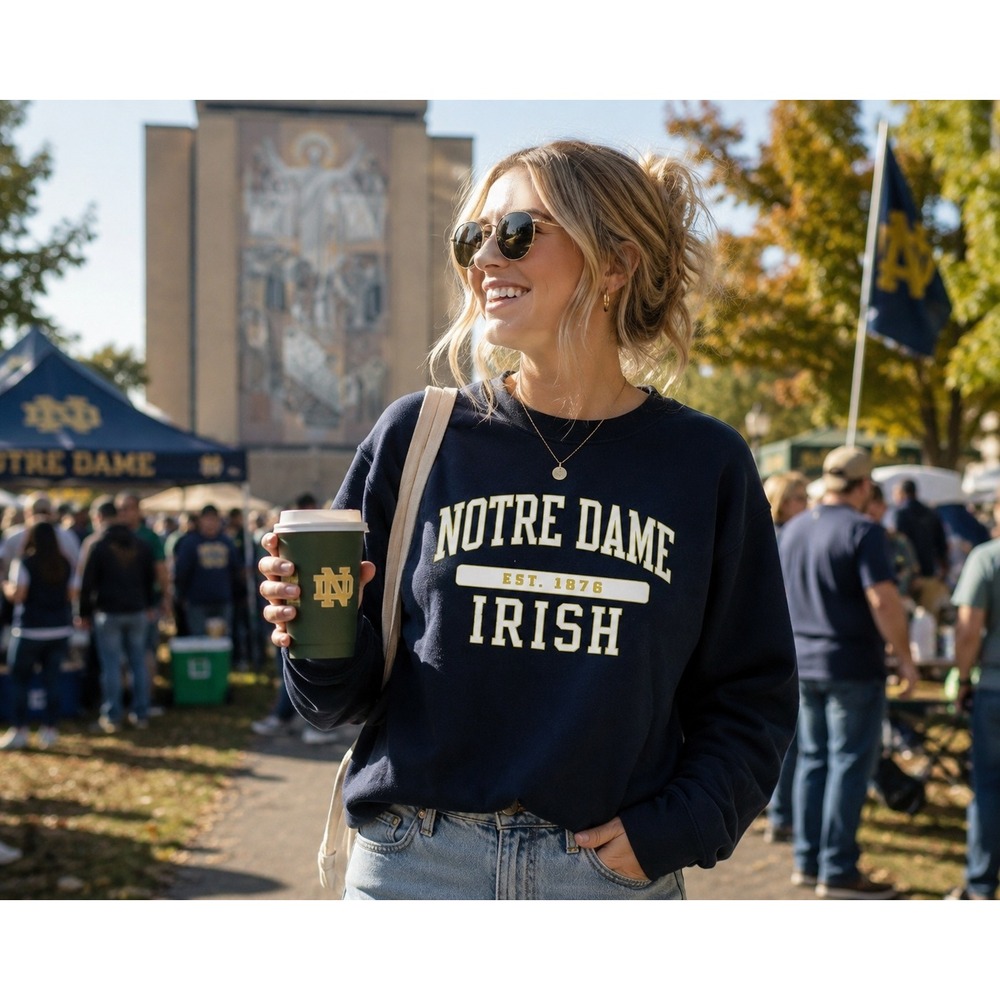 Notre Dame Fighting Irish Crewneck Sweatshirt Navy Gold Unisex Adult Est. M - Picture 2 of 8